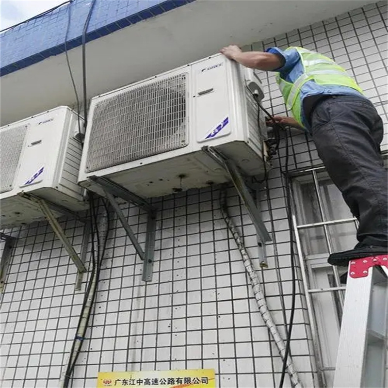 深圳龙岗大运安装空调去哪里找师傅